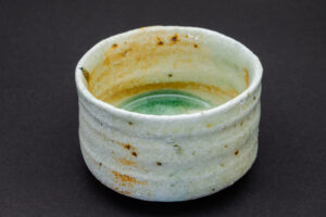 Matcha bowl, kaolin quartz clay, tonbo no me (dragonfly eye)